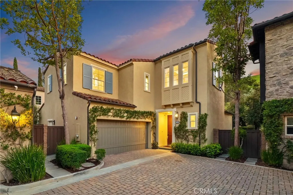 30 Shade Tree, Irvine, California 92603 home-pic-2