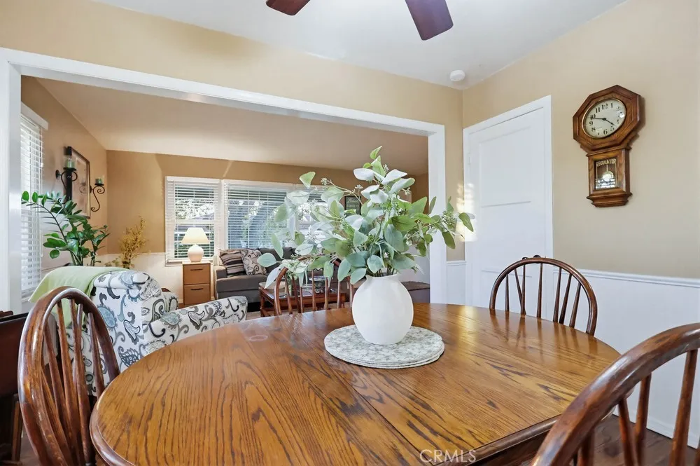 4702 Castana, Lakewood, California 90712 home-pic-24