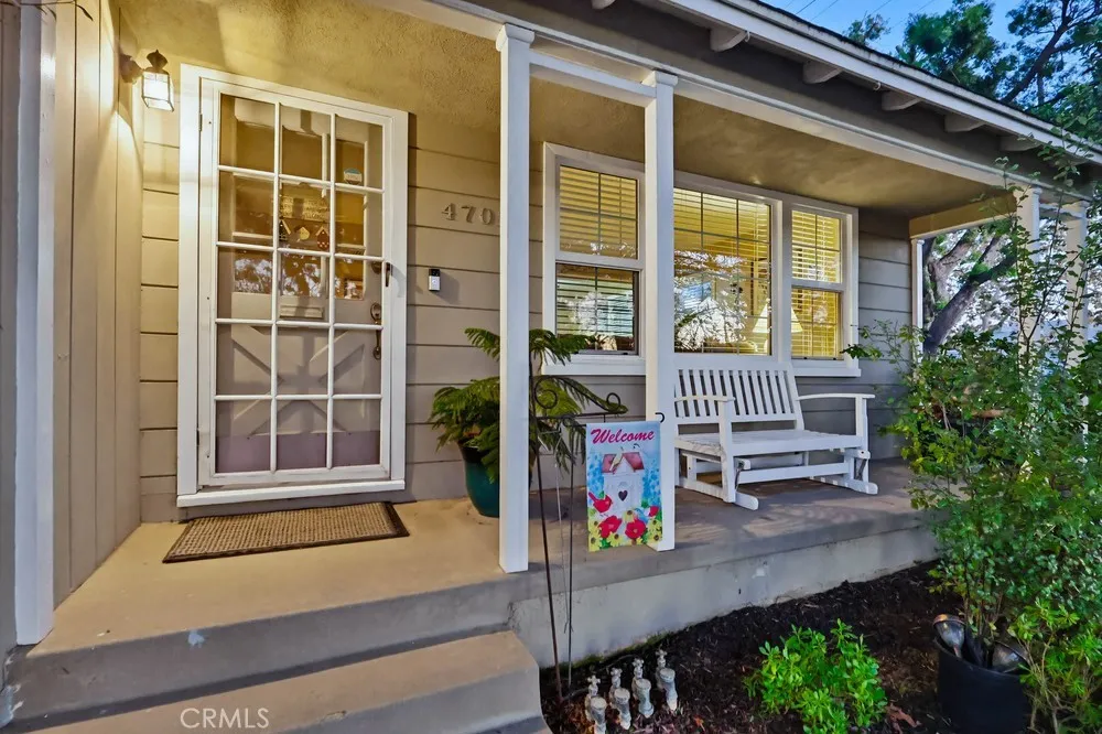 4702 Castana, Lakewood, California 90712 home-pic-2