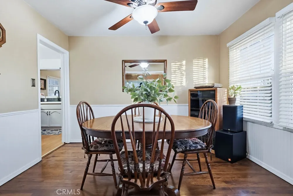 4702 Castana, Lakewood, California 90712 home-pic-22