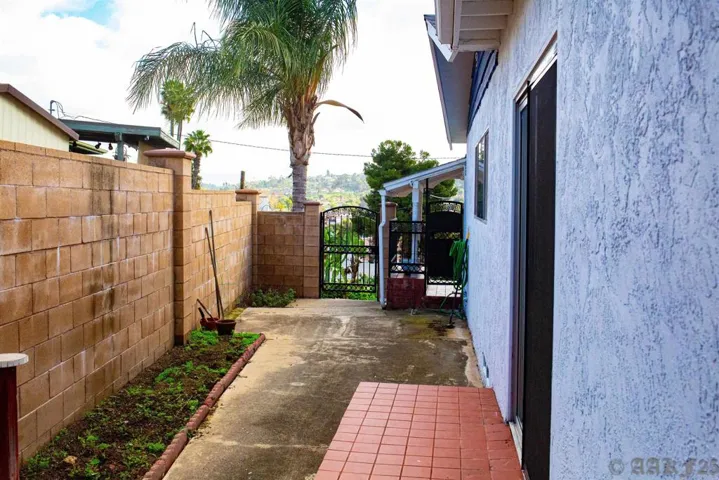 3458 Central, Spring Valley, California 91977