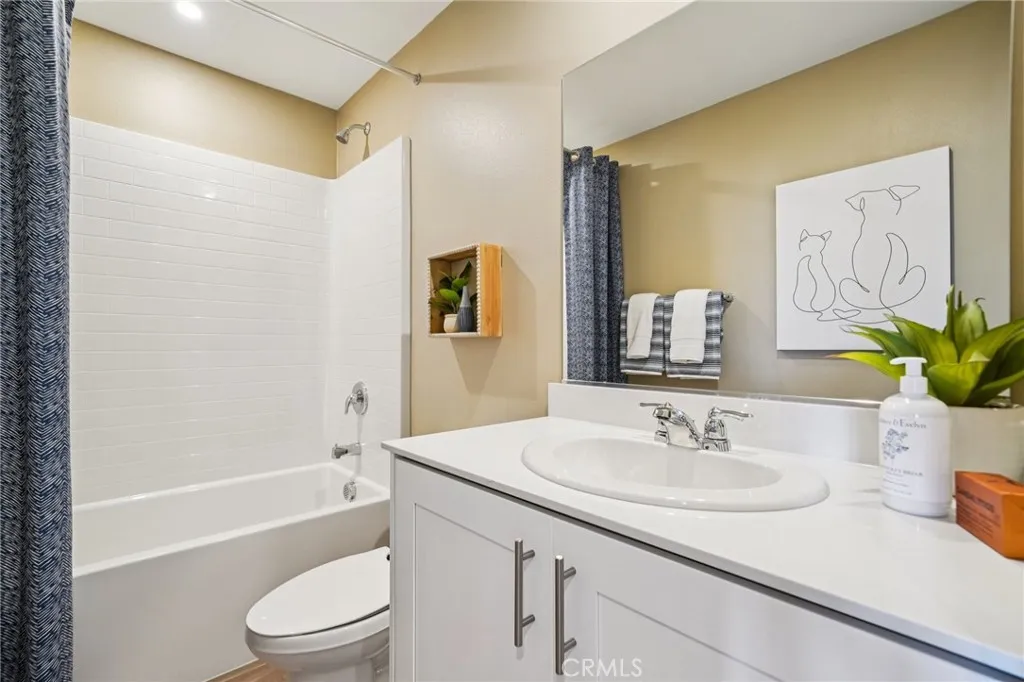 15377 Tomahawk Street, Victorville, California 92394 home-pic-20
