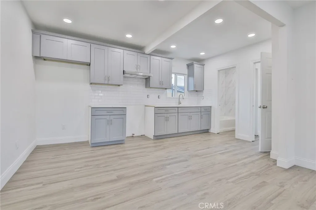 155 157 W 103 Street, Los Angeles, California 90003 home-pic-29
