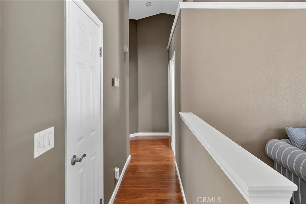 22701 Coral Way, Saugus, California 91390 home-pic-17