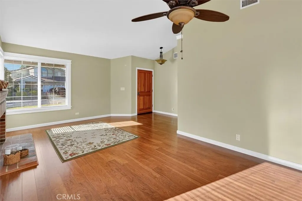 22701 Coral Way, Saugus, California 91390 home-pic-10