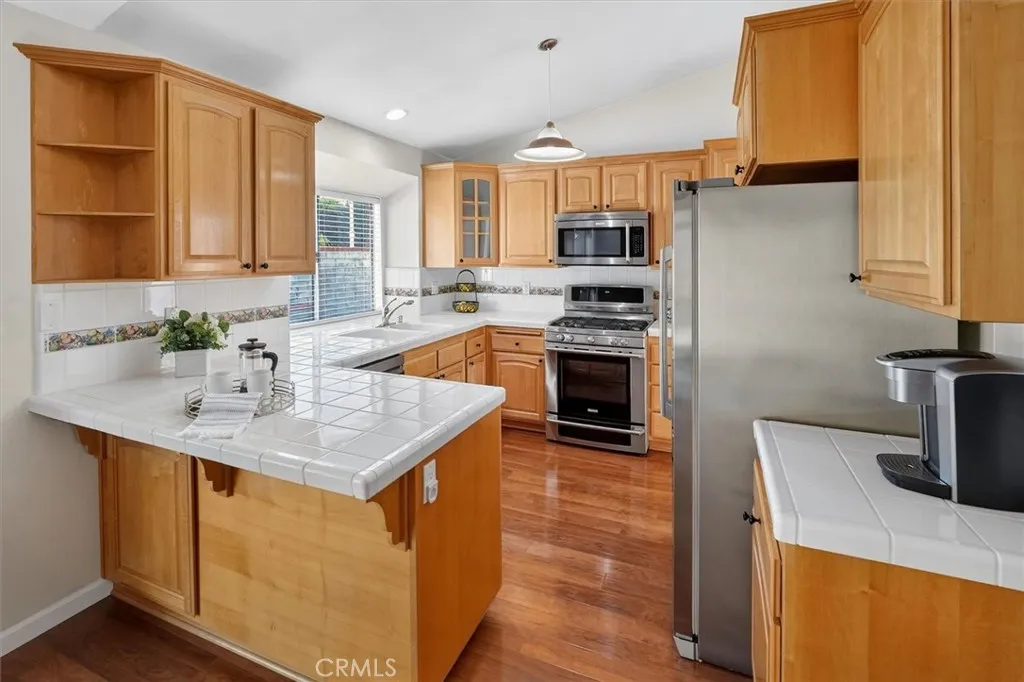 22701 Coral Way, Saugus, California 91390 home-pic-15