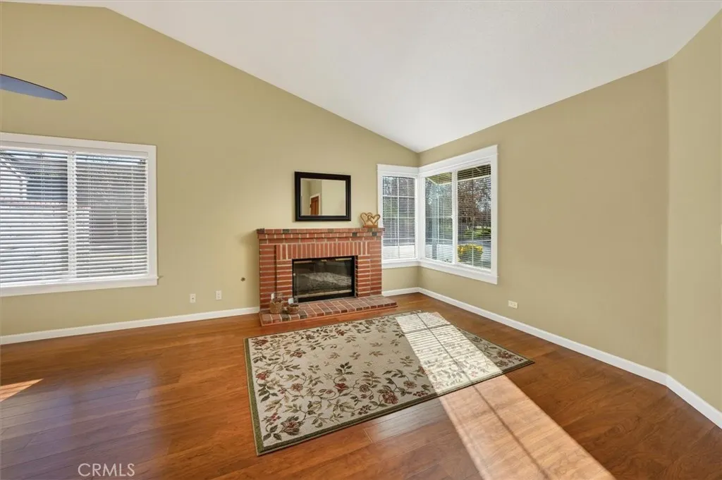 22701 Coral Way, Saugus, California 91390 home-pic-7