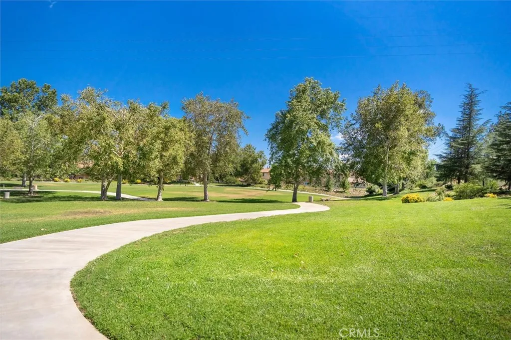 22701 Coral Way, Saugus, California 91390 home-pic-34