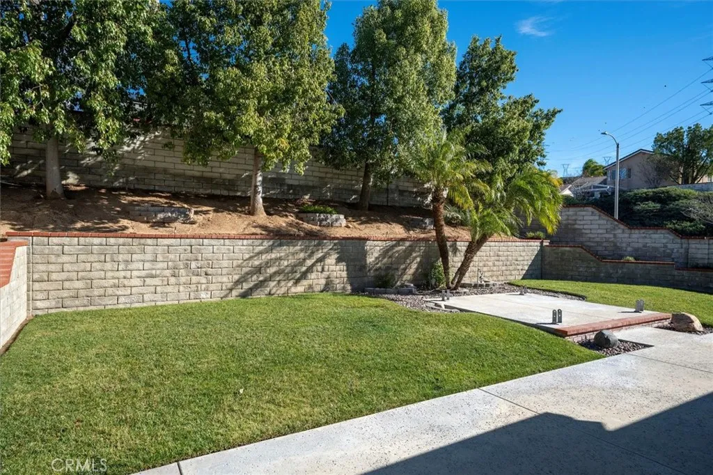 22701 Coral Way, Saugus, California 91390 home-pic-30