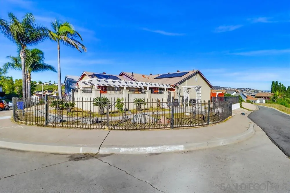 149 Noeline Way, San Diego, California 92114 home-pic-3