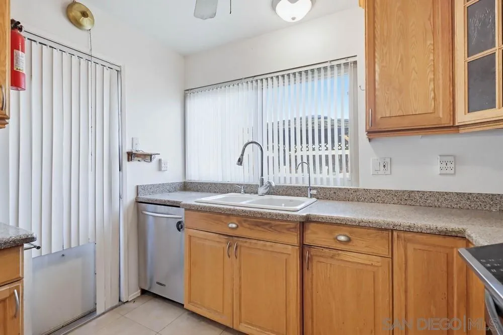 149 Noeline Way, San Diego, California 92114 home-pic-17