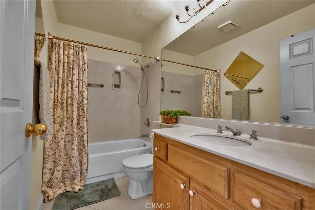 16507 La Hermosa Drive, Whittier, California 90603 home-pic-36