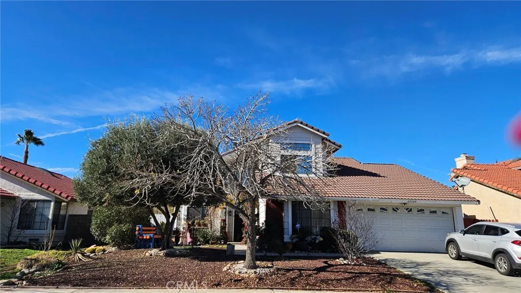37337 26th E, Palmdale, California 93550 home-pic-1