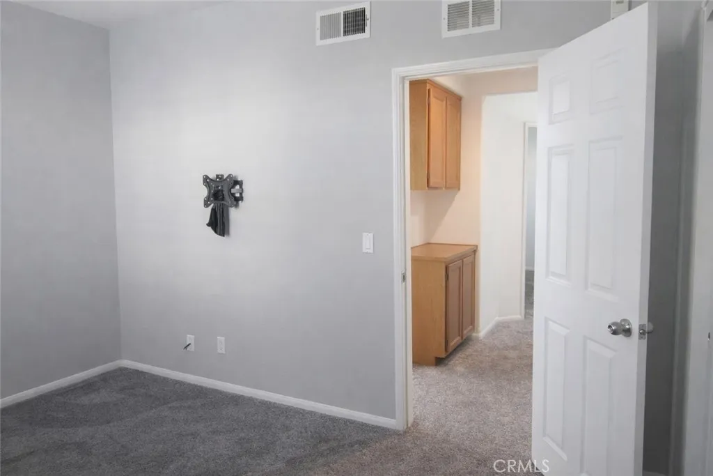 1285 Fools Gold Way 2, Chula Vista, California 91913 home-pic-23
