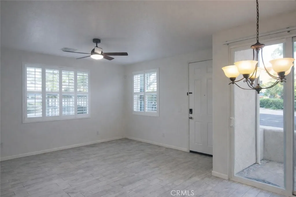 1285 Fools Gold Way 2, Chula Vista, California 91913 home-pic-5