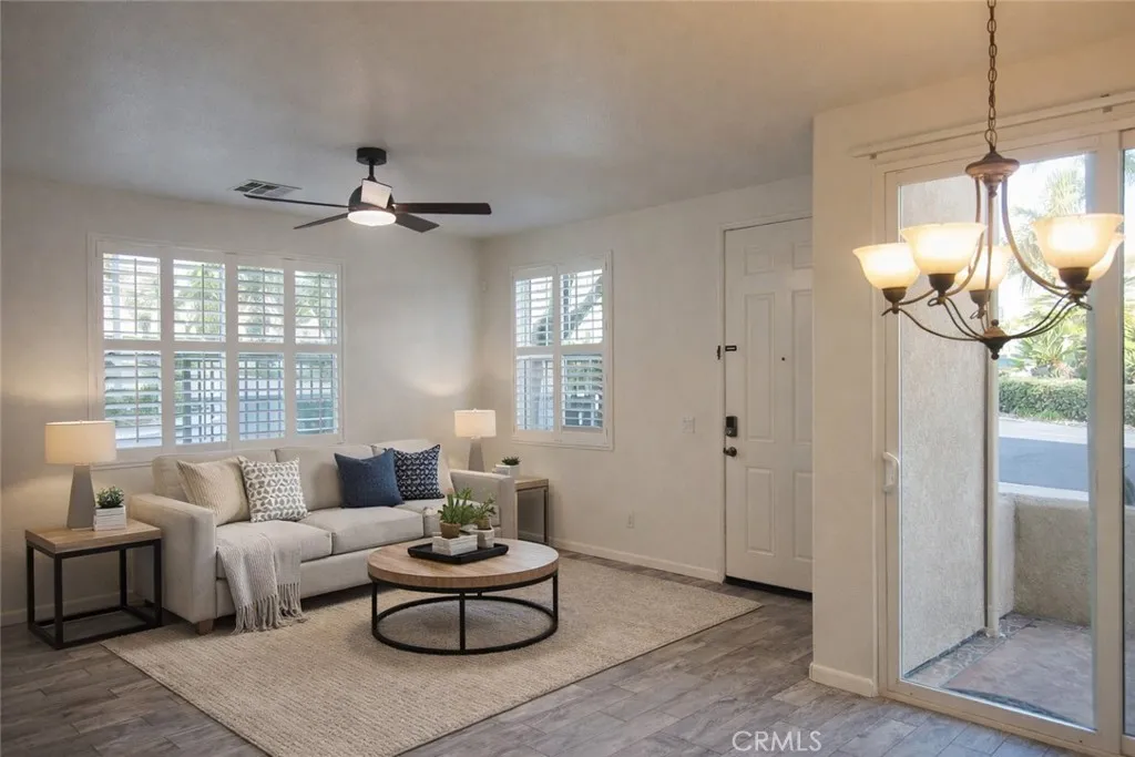 1285 Fools Gold Way 2, Chula Vista, California 91913 home-pic-4