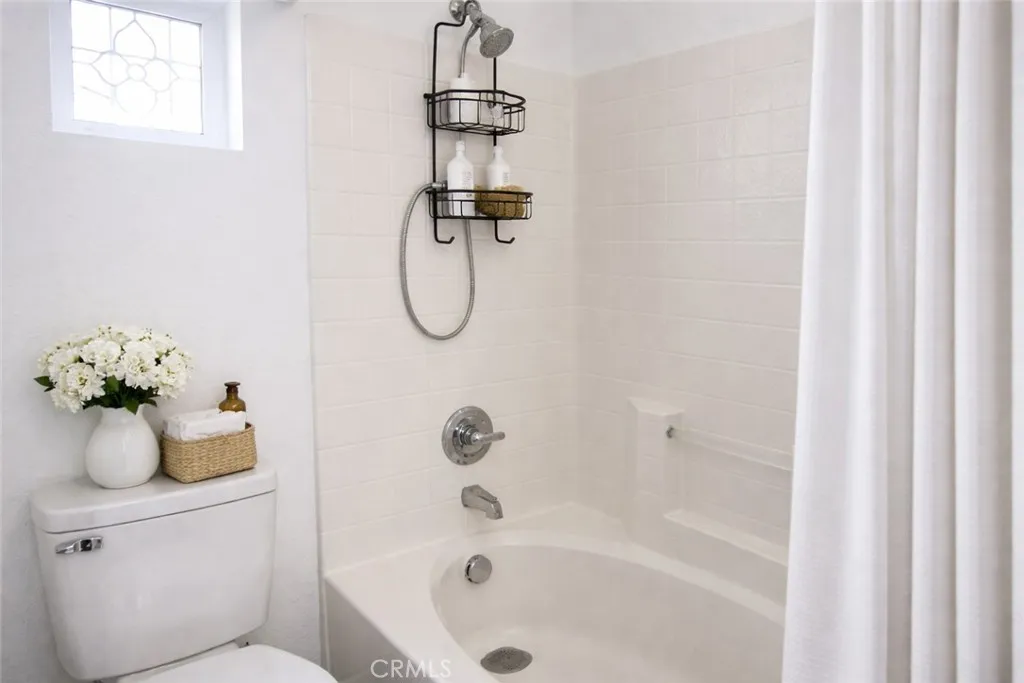 1285 Fools Gold Way 2, Chula Vista, California 91913 home-pic-37