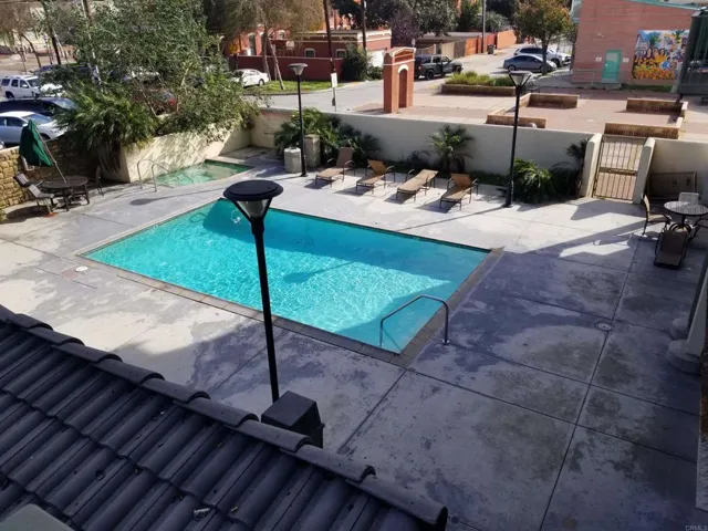 Swimming Pool/Hot Tub/Sauna