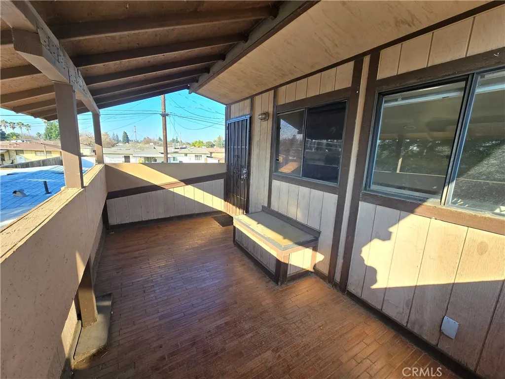 6569 N College Avenue, Fresno, California 93704 home-pic-32