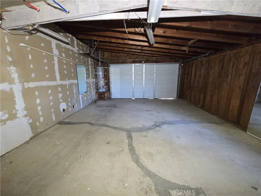 6569 N College Avenue, Fresno, California 93704 home-pic-33