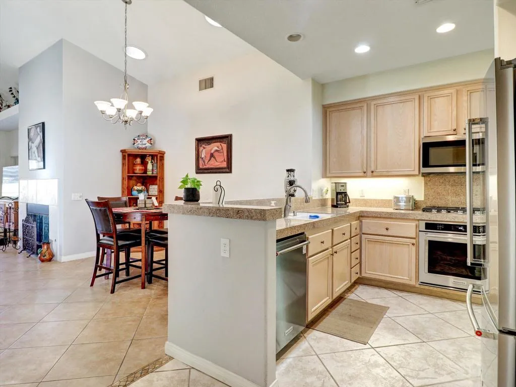 80178 Golden Horseshoe Drive, Indio, California 92201 home-pic-7