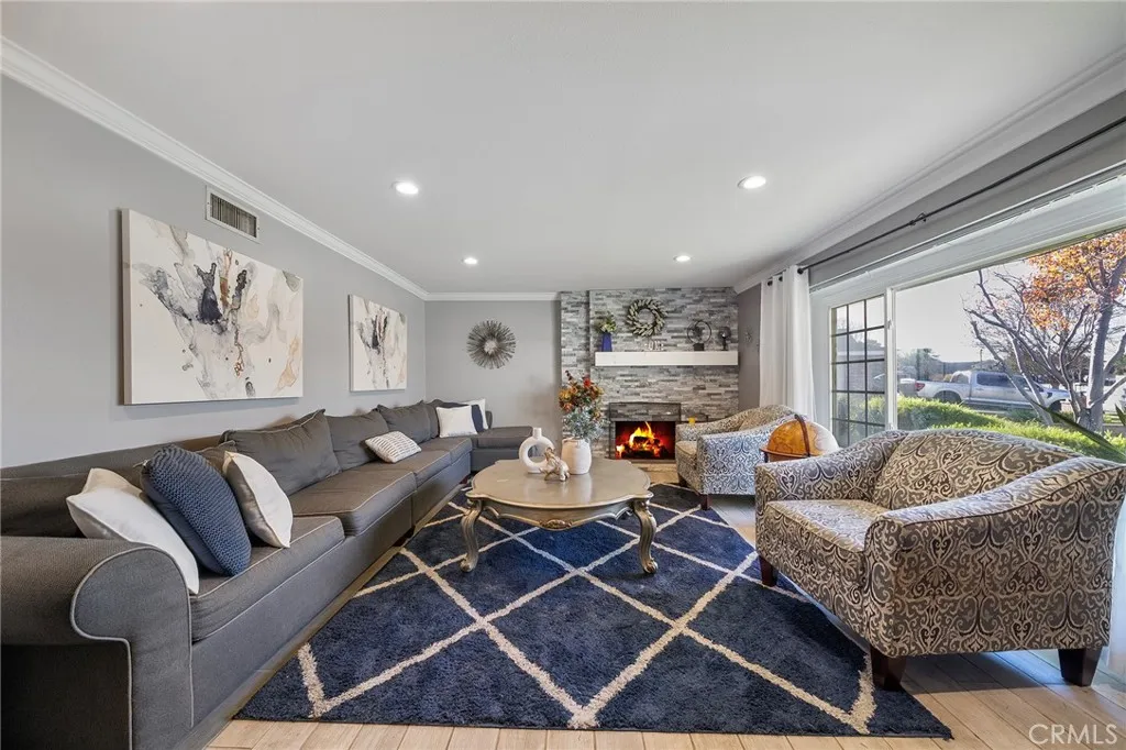 364 Vesuvius, Brea, California 92823 home-pic-10