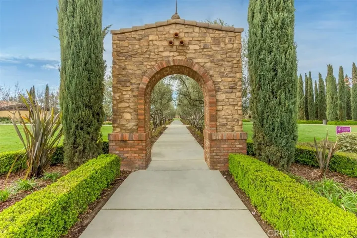 3725 Everglade, Clovis, California 93619