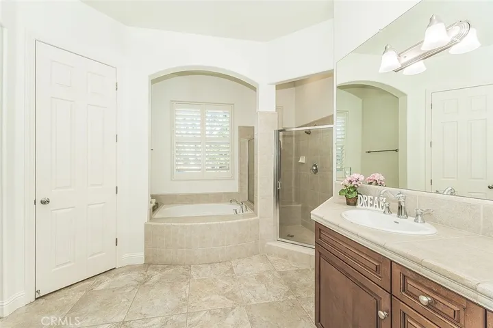 3725 Everglade, Clovis, California 93619