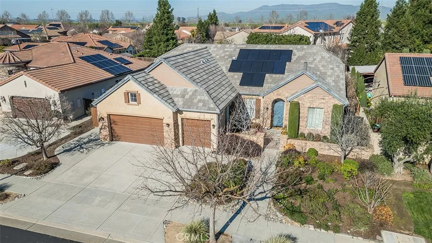 3725 Everglade, Clovis, California 93619