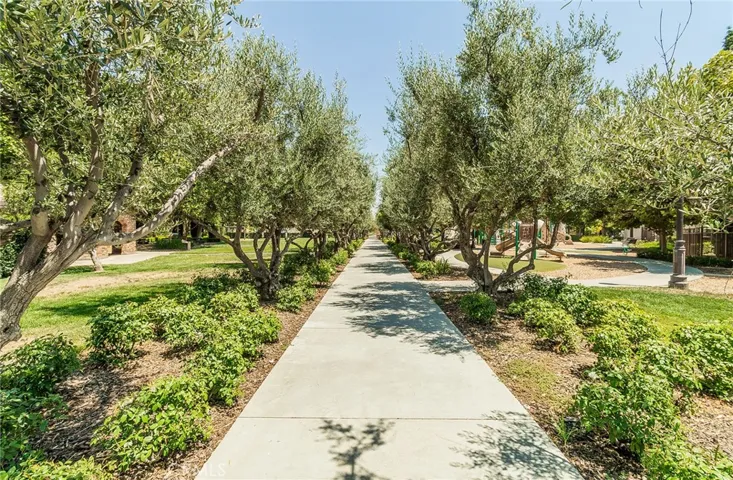 3725 Everglade, Clovis, California 93619