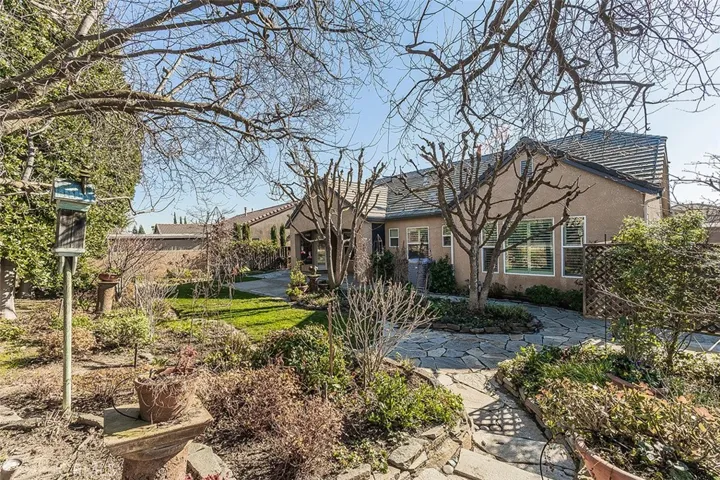 3725 Everglade, Clovis, California 93619