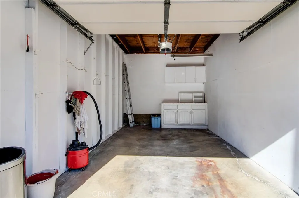 8409 Dory, Huntington Beach, California 92646 home-pic-30