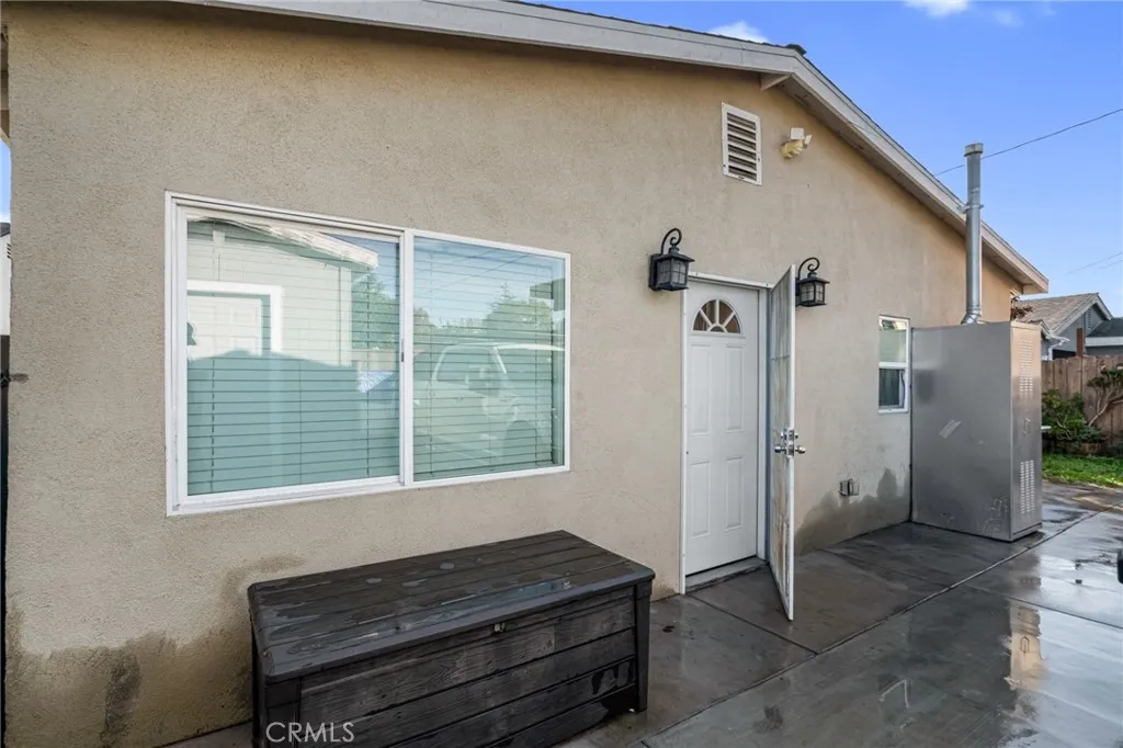 289 E Heath, Long Beach, California 90805 home-pic-15