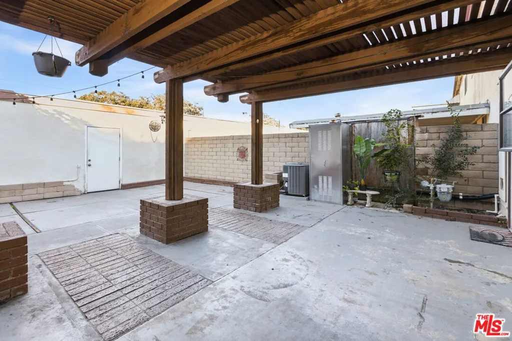 1789 W Greenleaf Avenue, Anaheim, California 92801 home-pic-19
