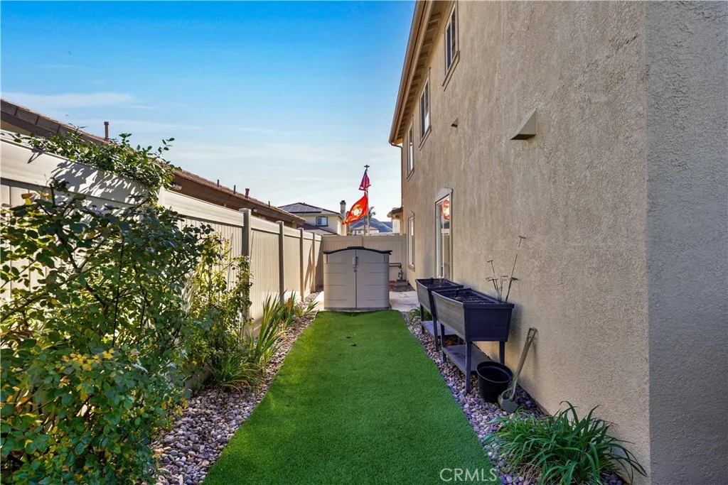 4490 Rainbow View Way, Hemet, California 92545 home-pic-47