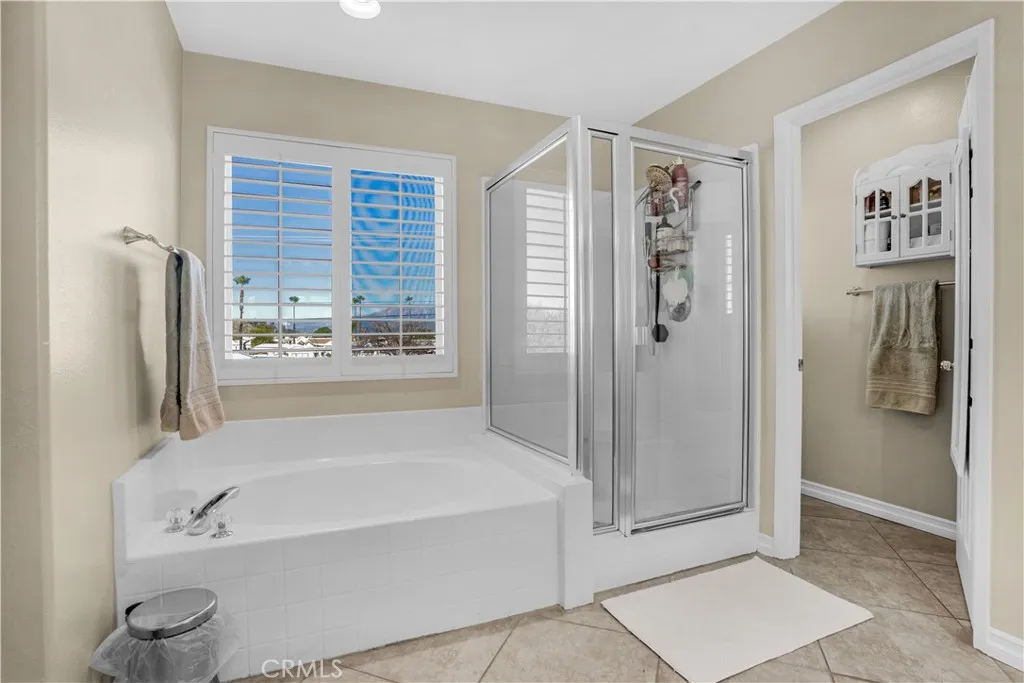 4490 Rainbow View Way, Hemet, California 92545 home-pic-32