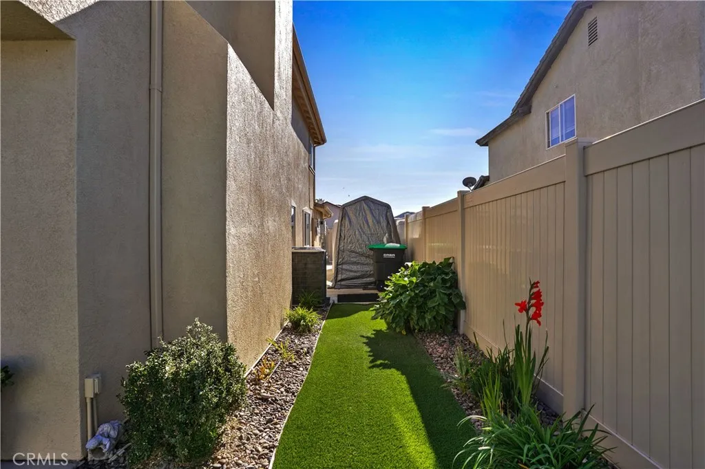 4490 Rainbow View Way, Hemet, California 92545 home-pic-51