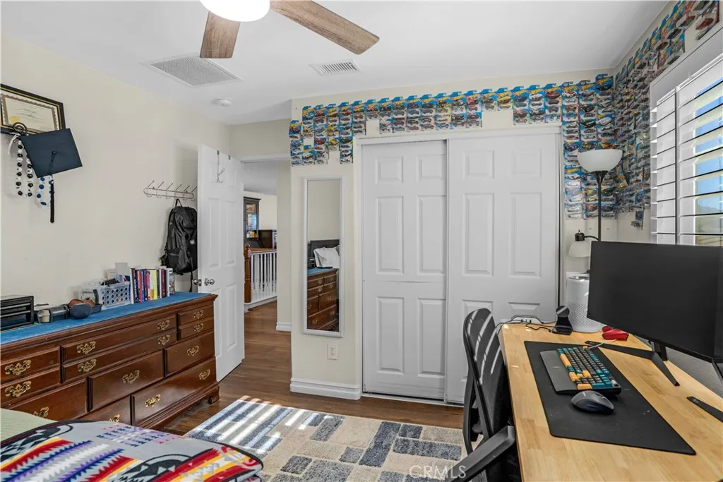 4490 Rainbow View Way, Hemet, California 92545 home-pic-42