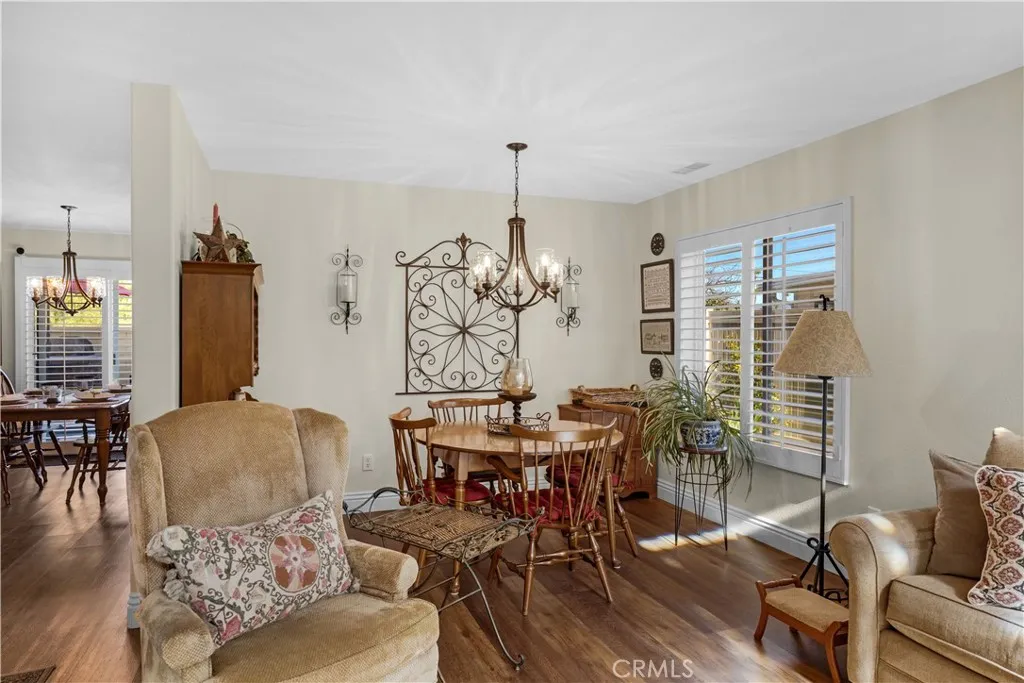 4490 Rainbow View Way, Hemet, California 92545 home-pic-11