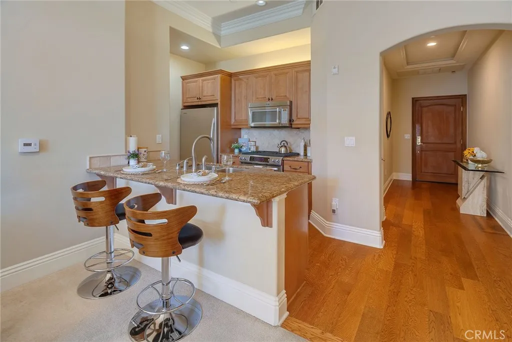 901 Deep Valley Dr 213, Rolling Hills Estates, California 90274 home-pic-7
