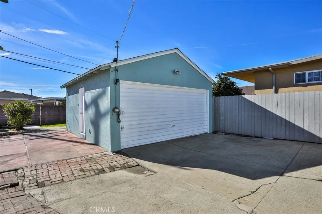 624 W Floral, Monterey Park, California 91754 home-pic-24