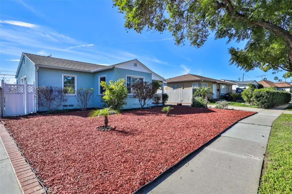 624 W Floral, Monterey Park, California 91754 home-pic-27