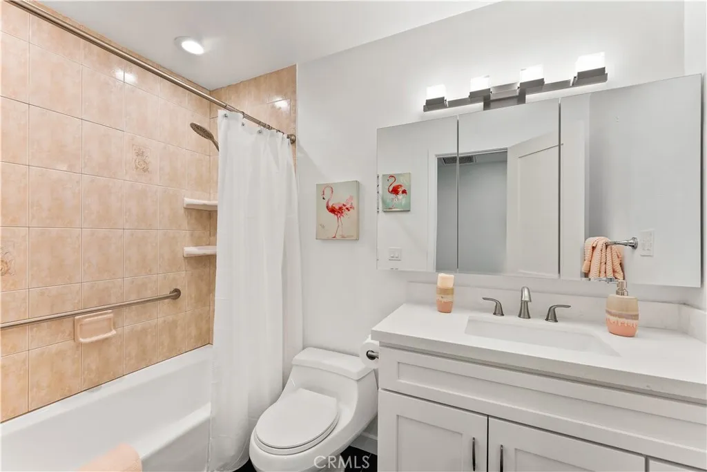 16772 Glenhaven, Huntington Beach, California 92647 home-pic-26