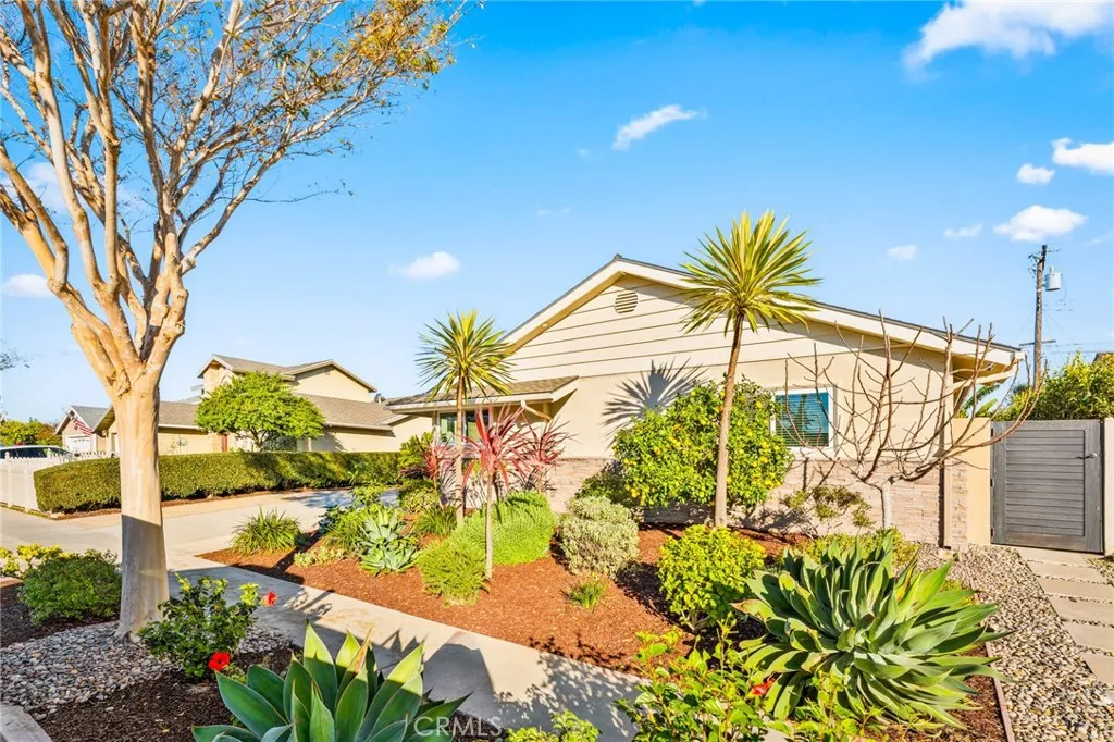16772 Glenhaven, Huntington Beach, California 92647 home-pic-50