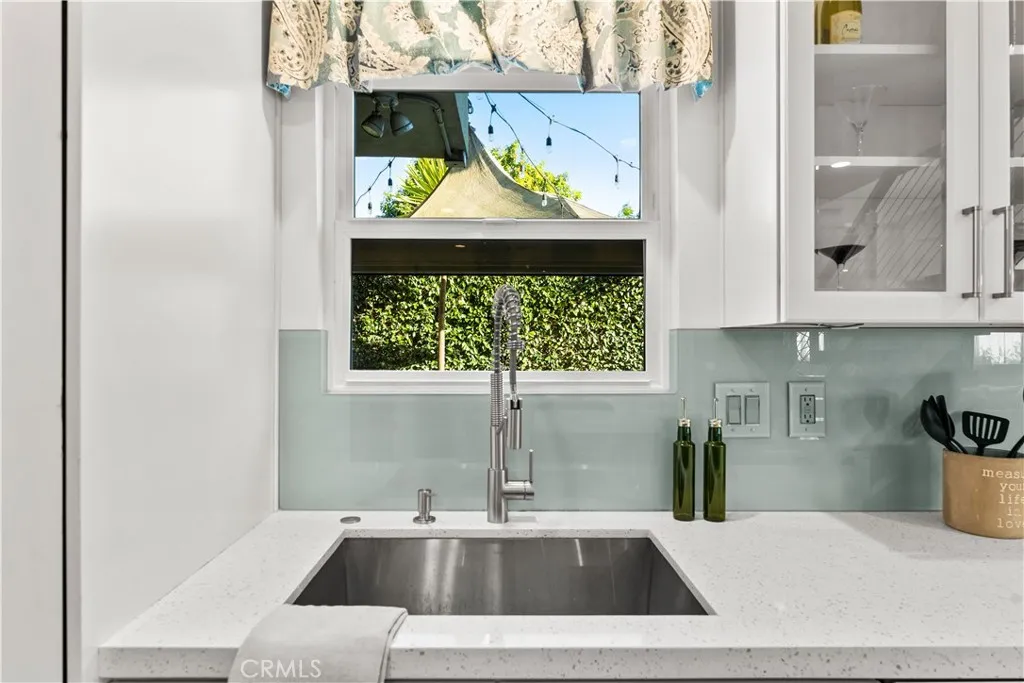 16772 Glenhaven, Huntington Beach, California 92647 home-pic-16