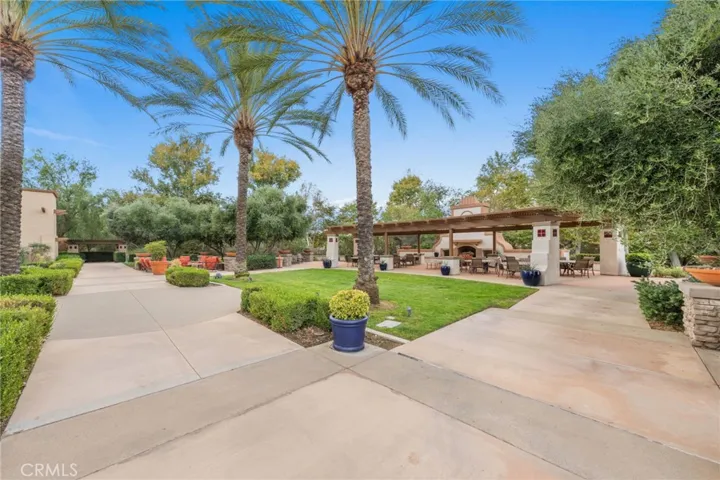 1669 Via Simpatico, Hemet, California 92545