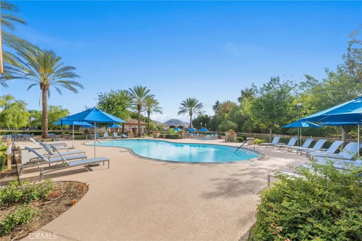 Outdoor community pool