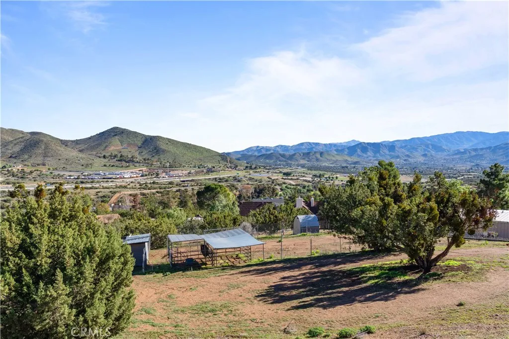 5419 Clanfield, Acton, California 93510 home-pic-12