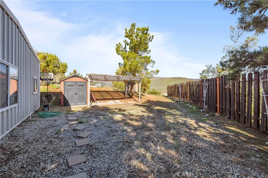 5419 Clanfield, Acton, California 93510 home-pic-53