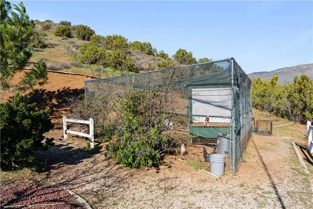 5419 Clanfield, Acton, California 93510 home-pic-13